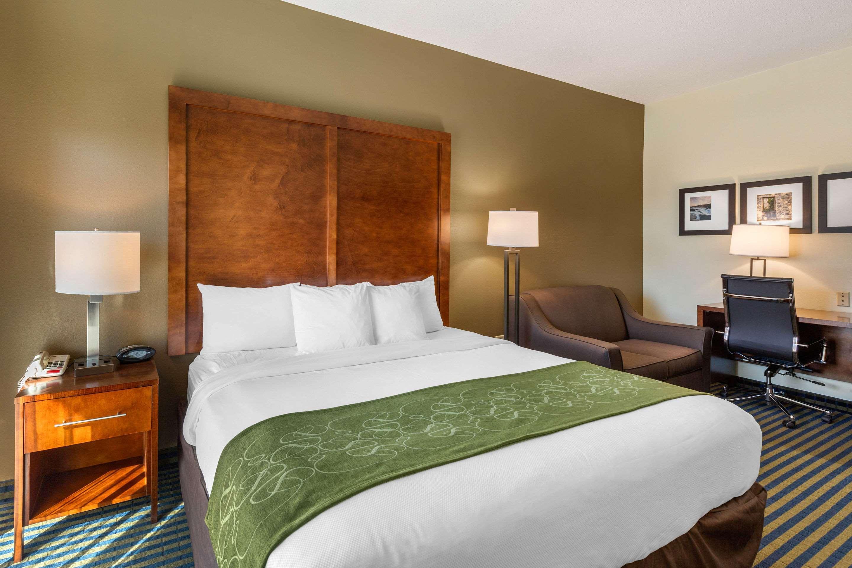 Holiday Inn Express & Suites Leesburg - Historic District By Ihg Eksteriør bilde