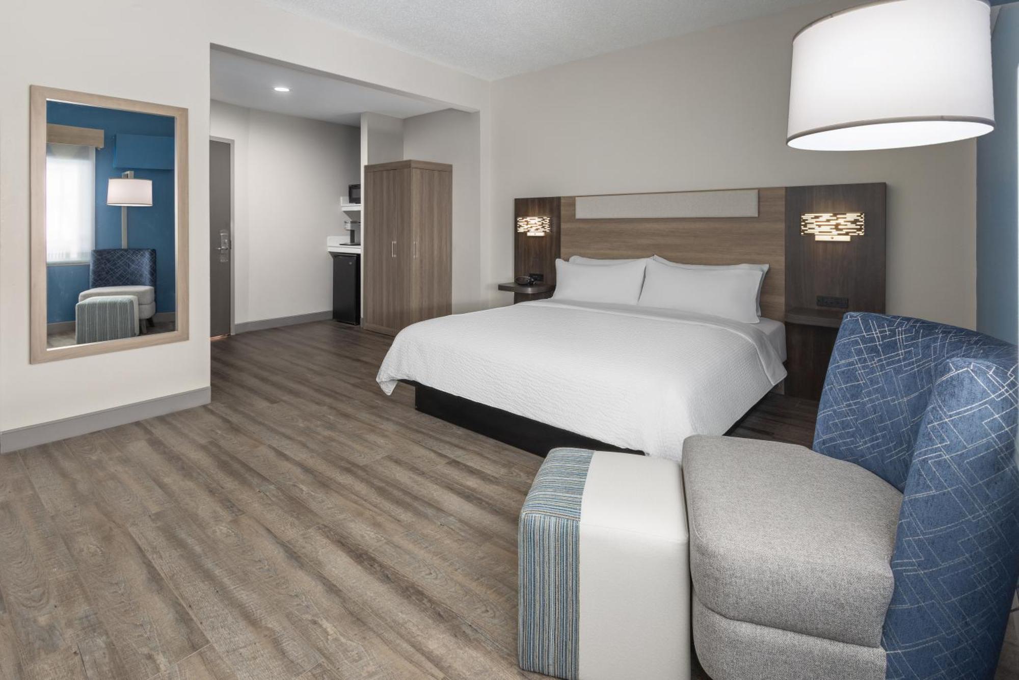 Holiday Inn Express & Suites Leesburg - Historic District By Ihg Eksteriør bilde