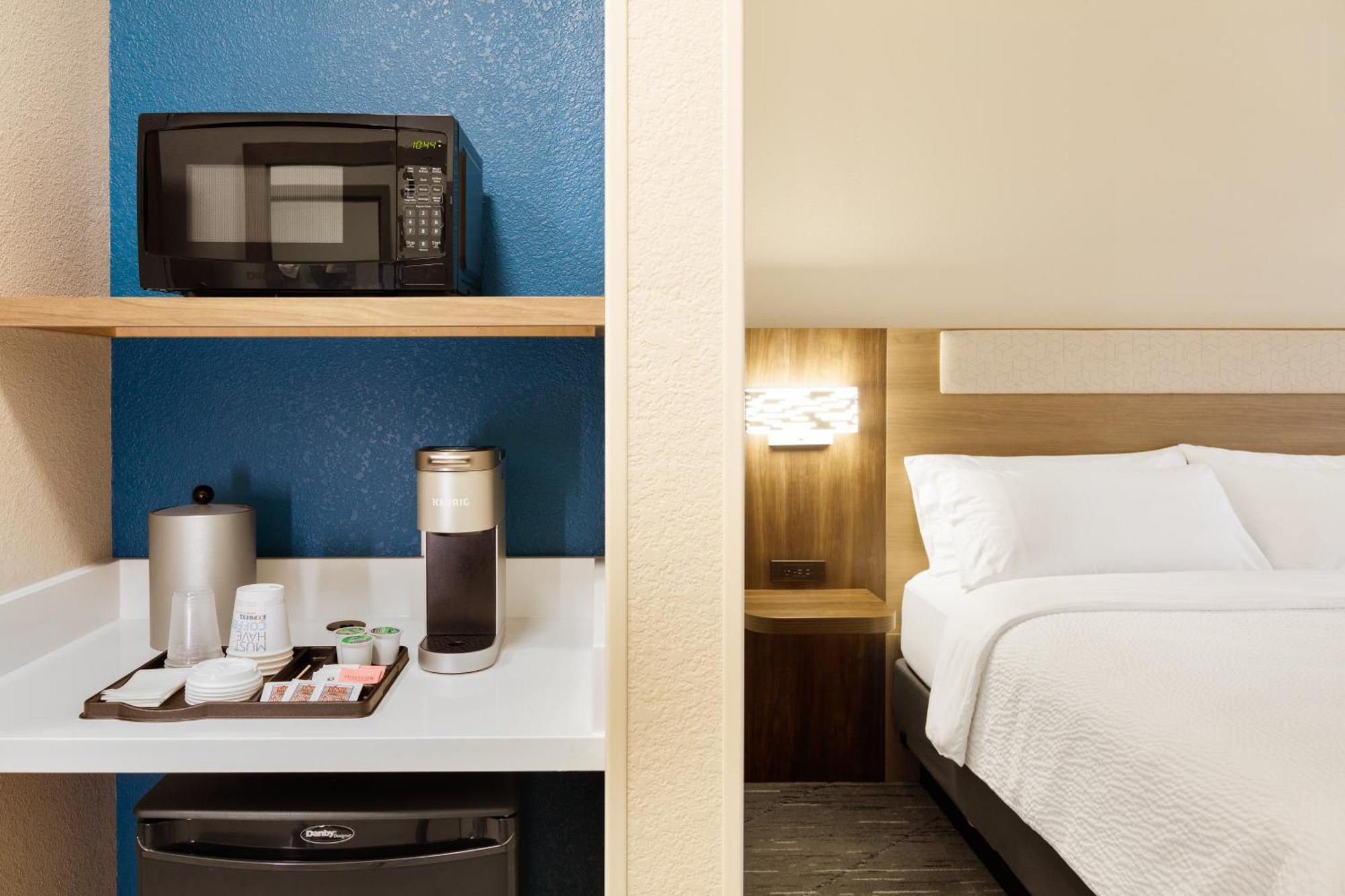 Holiday Inn Express & Suites Leesburg - Historic District By Ihg Eksteriør bilde