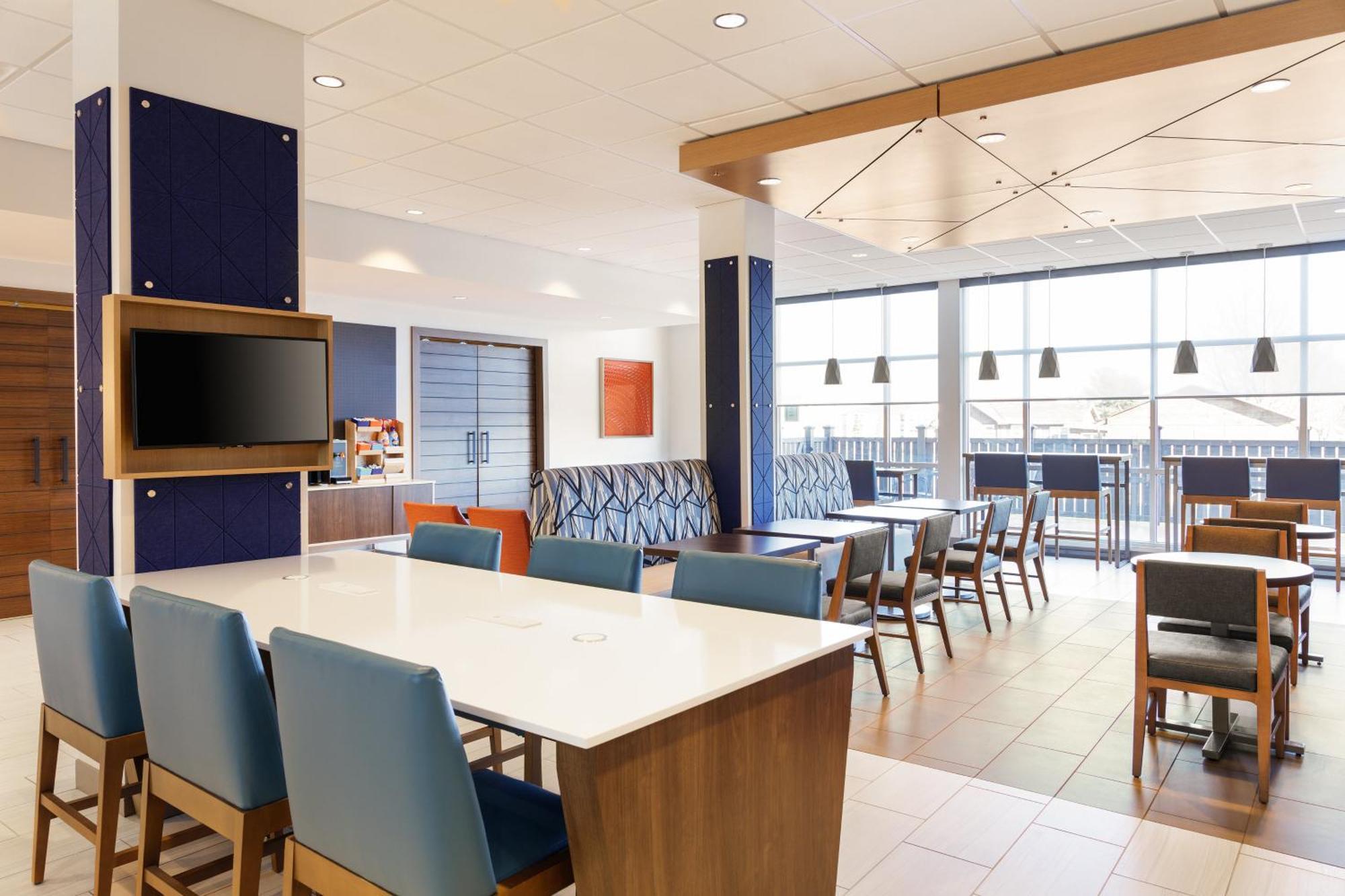 Holiday Inn Express & Suites Leesburg - Historic District By Ihg Eksteriør bilde